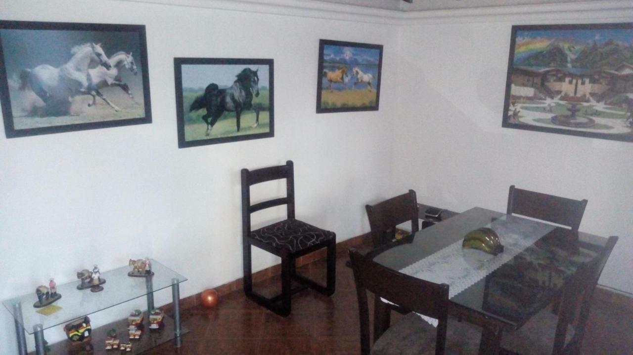 Habitación cerca al centro Medellín Exterior foto